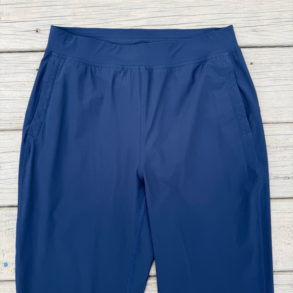 Lululemon Adapted State Jogger Pants in Navy Blue size 6 - Picture 2 of 14